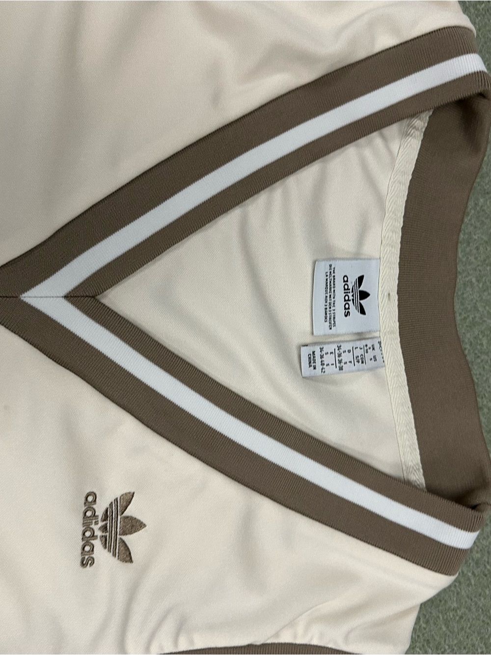 Adidas Cream Sleeveless V-Neck Tank with Brown Trim (with snap sides) - Picture 2 of 4